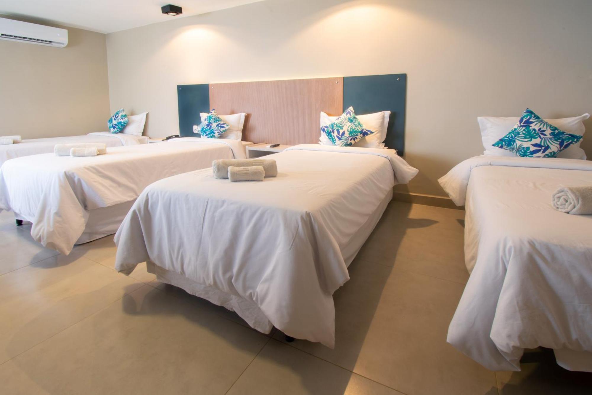 Gammel Dansk By Latitud Inn 4*